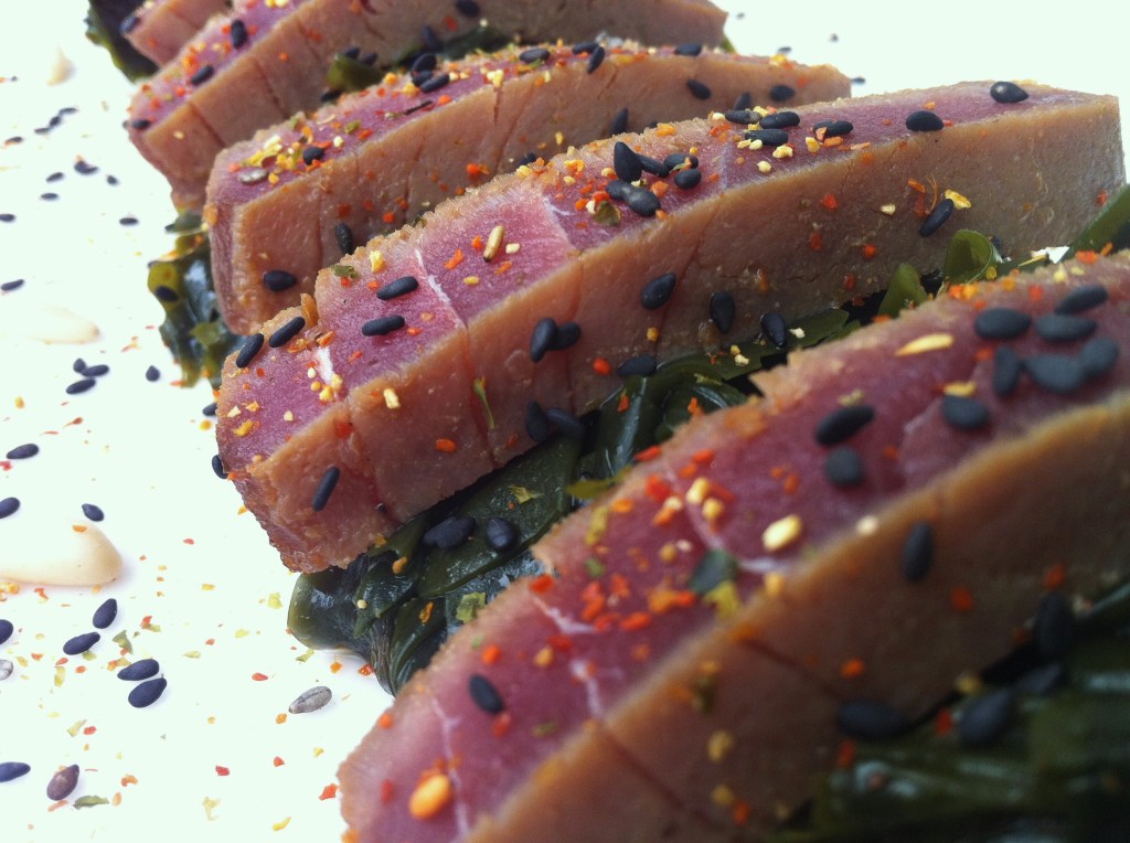 Ensalada de Wakame y Atun Rojo