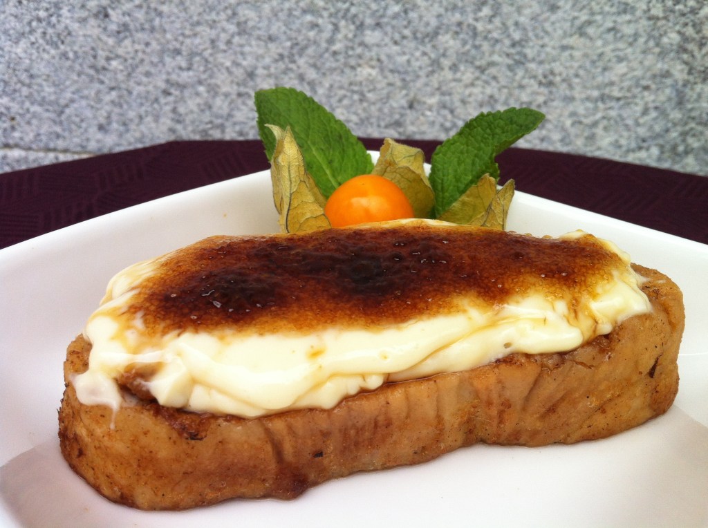 Picatoste con Crema Catalana