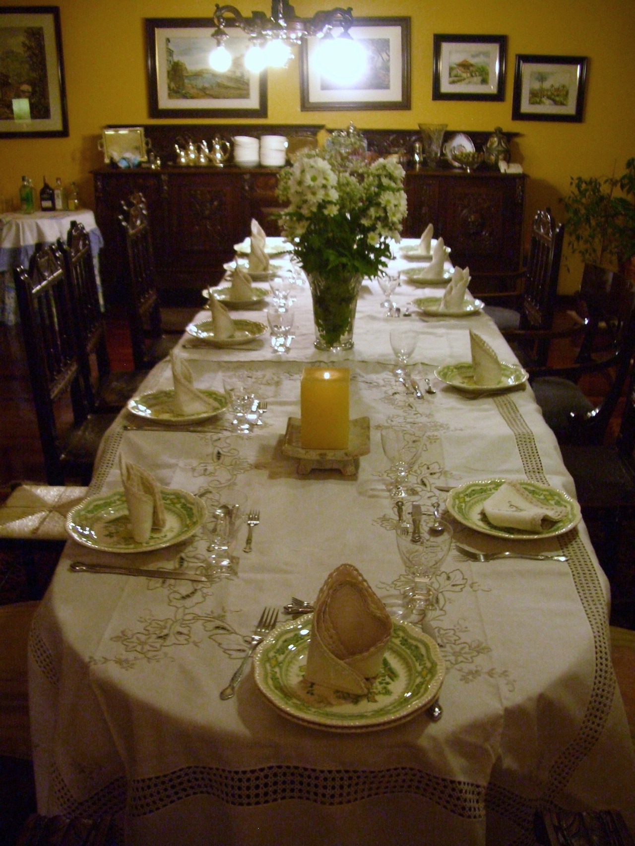 Cena Mensual – La&nbsp;Coronación