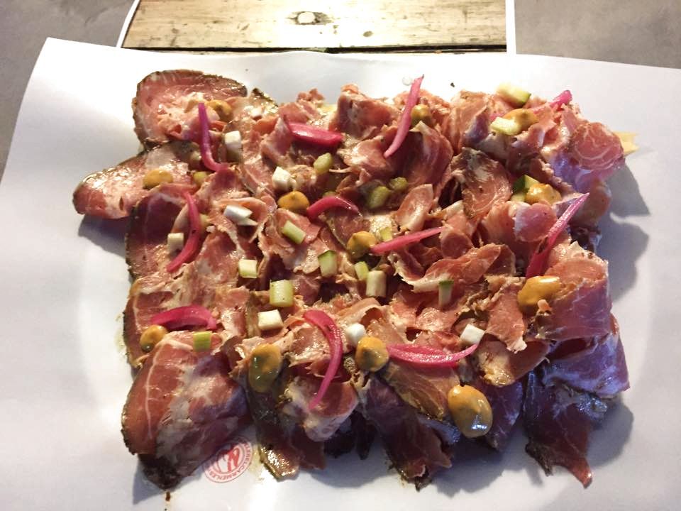 Papelón crujiente de chicharrón ibérico - Criollo (Mexico)