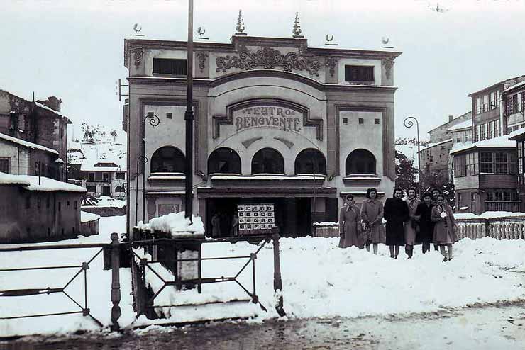 Teatro_Benavente_nevau