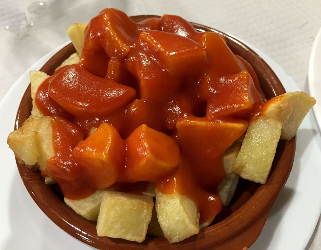 Patatas bravas