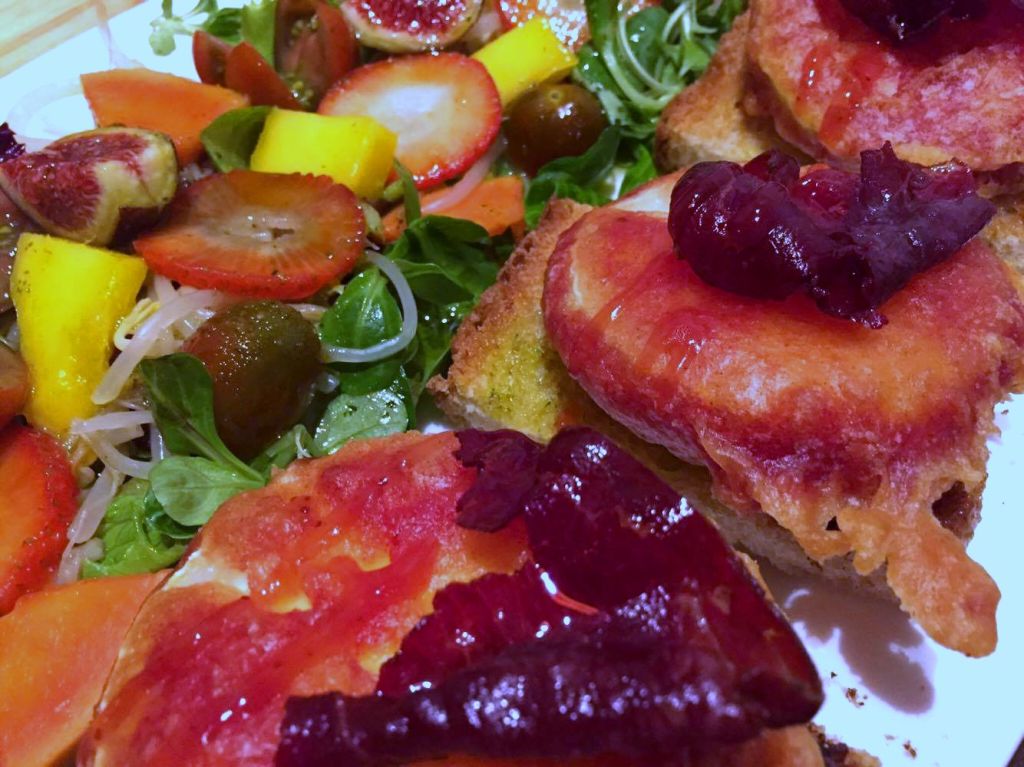 14647425_10154672418365972_303394496_o