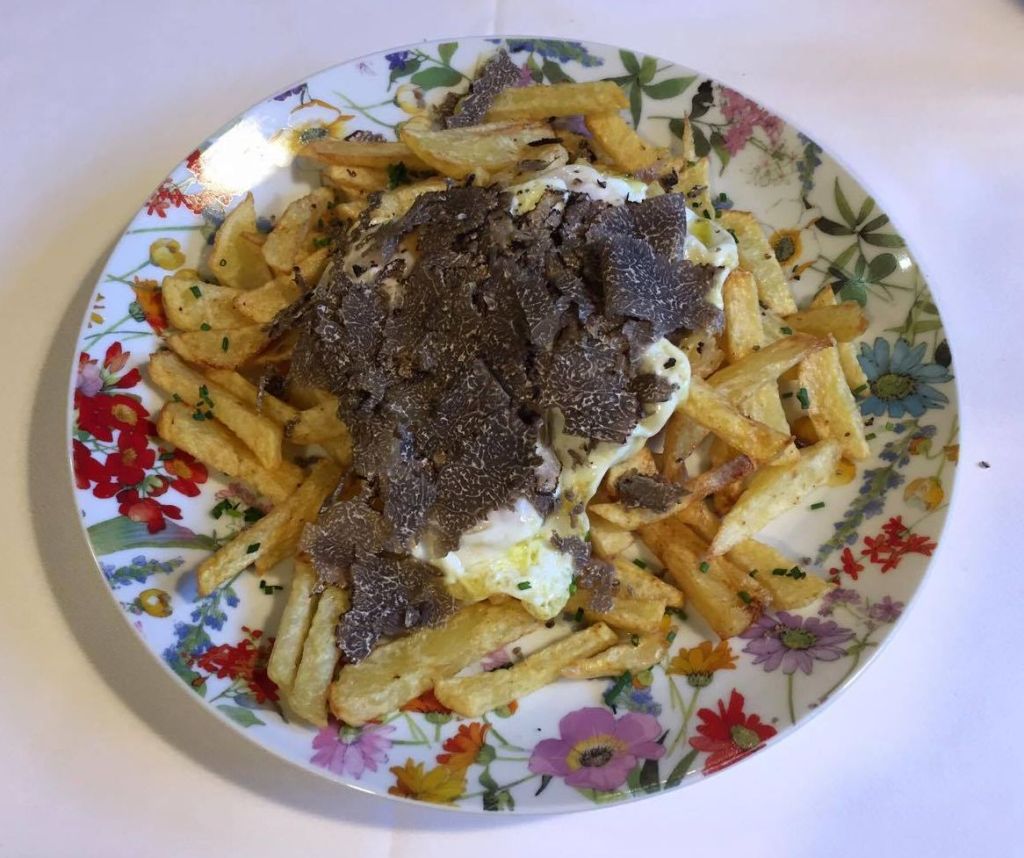 huevos_patatas_y_trufa