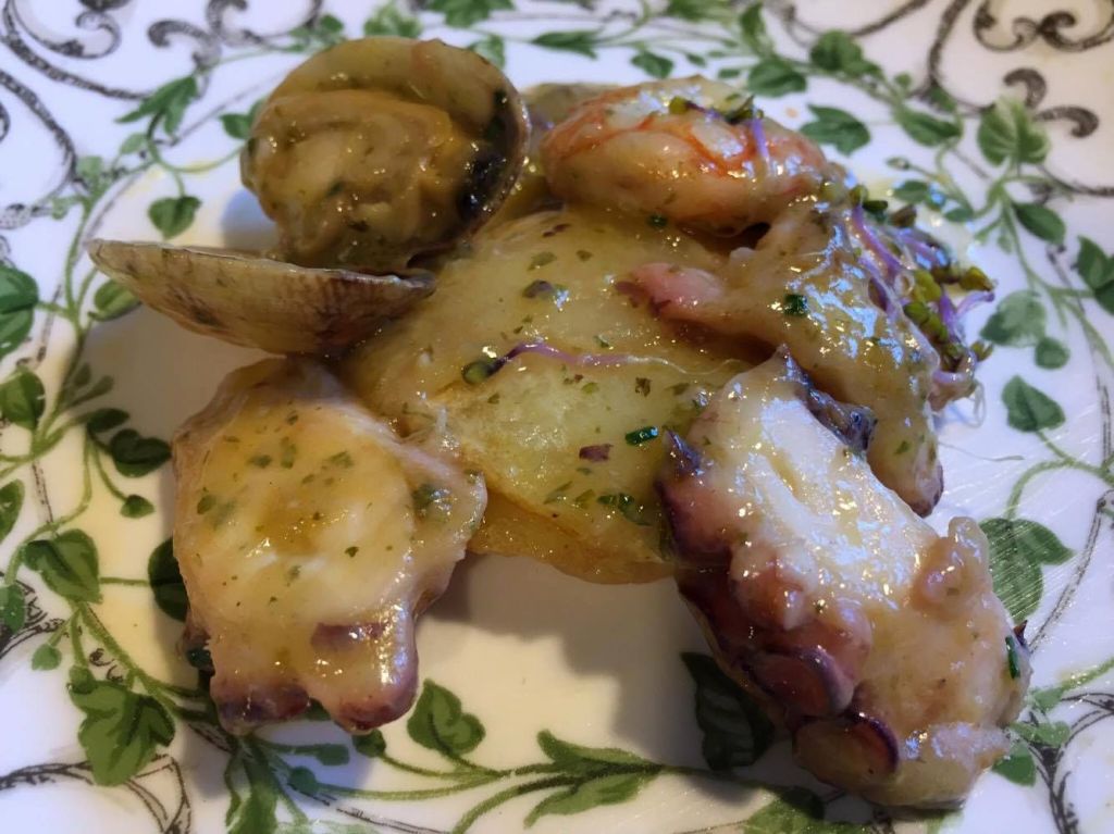 pulpo_almeja_langostinos