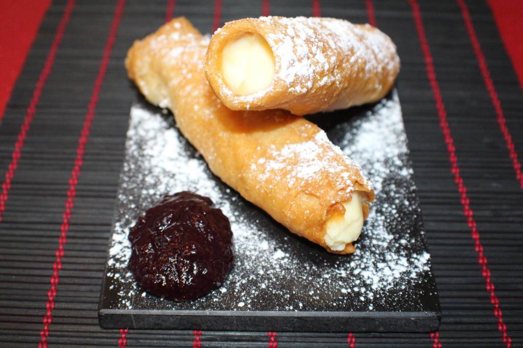 12471694_563228543826401_141302804508222419_o