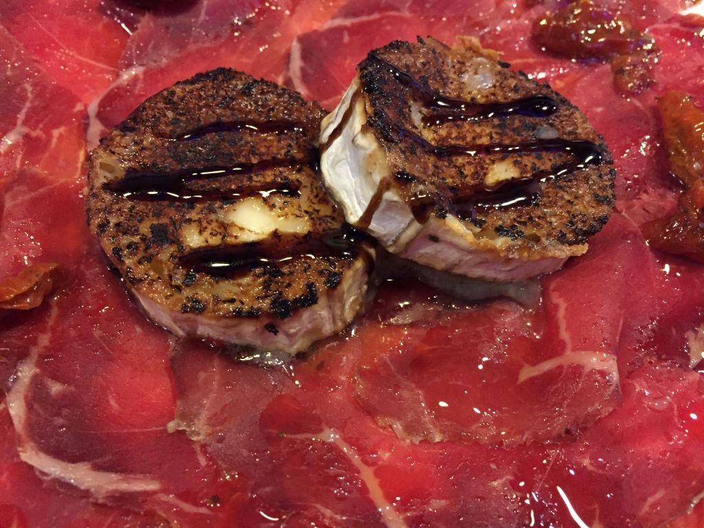 cecina_buey_queso_cabra