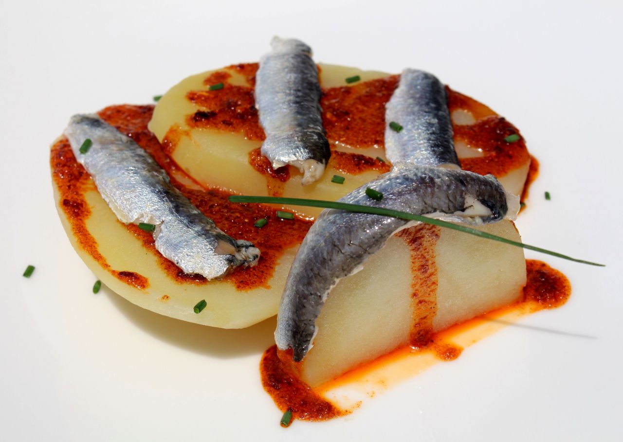 Sardinas, Papas y&nbsp;Mojo