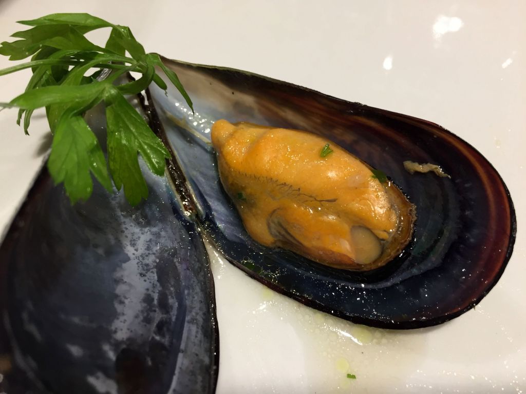 Mejillones al sarmiento de olivo