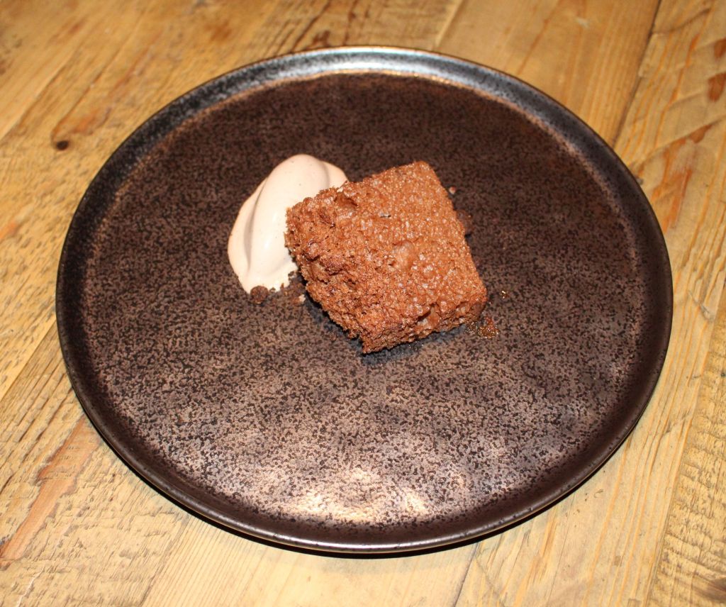 Esponja de chocolate y café