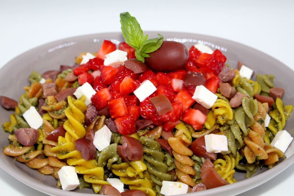 Ensalada de pasta mediterranea