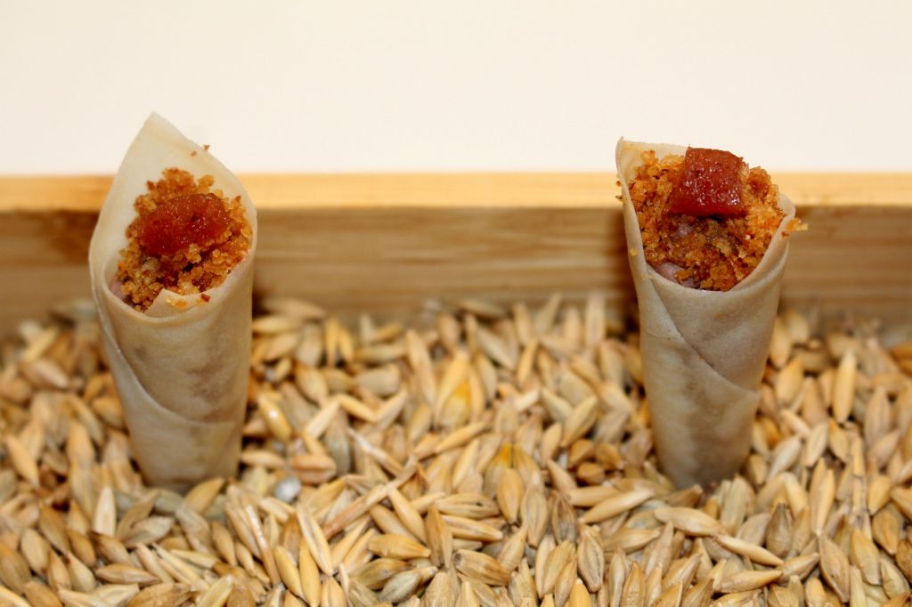 conos de pate de pollo y membrillo