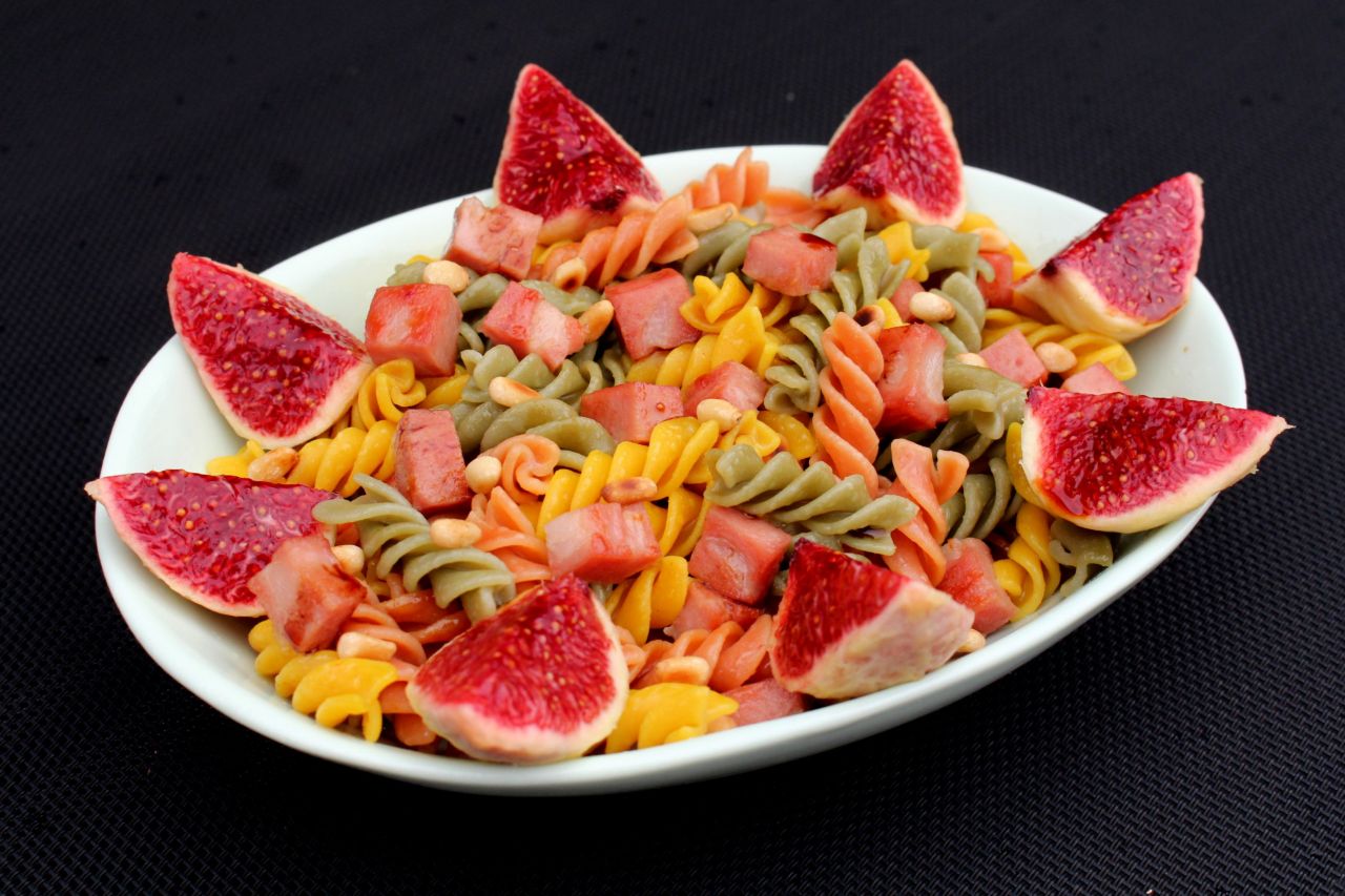 Ensalada de Pasta, Mortadela e&nbsp;Higos