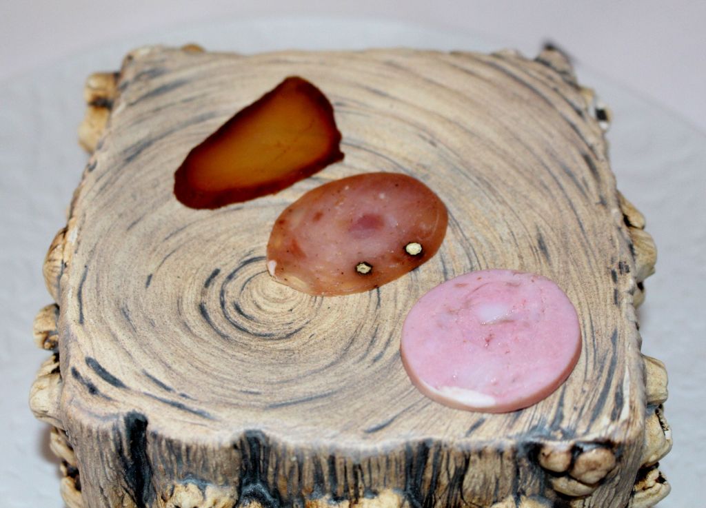 lomo, salchichon y butifarra marina