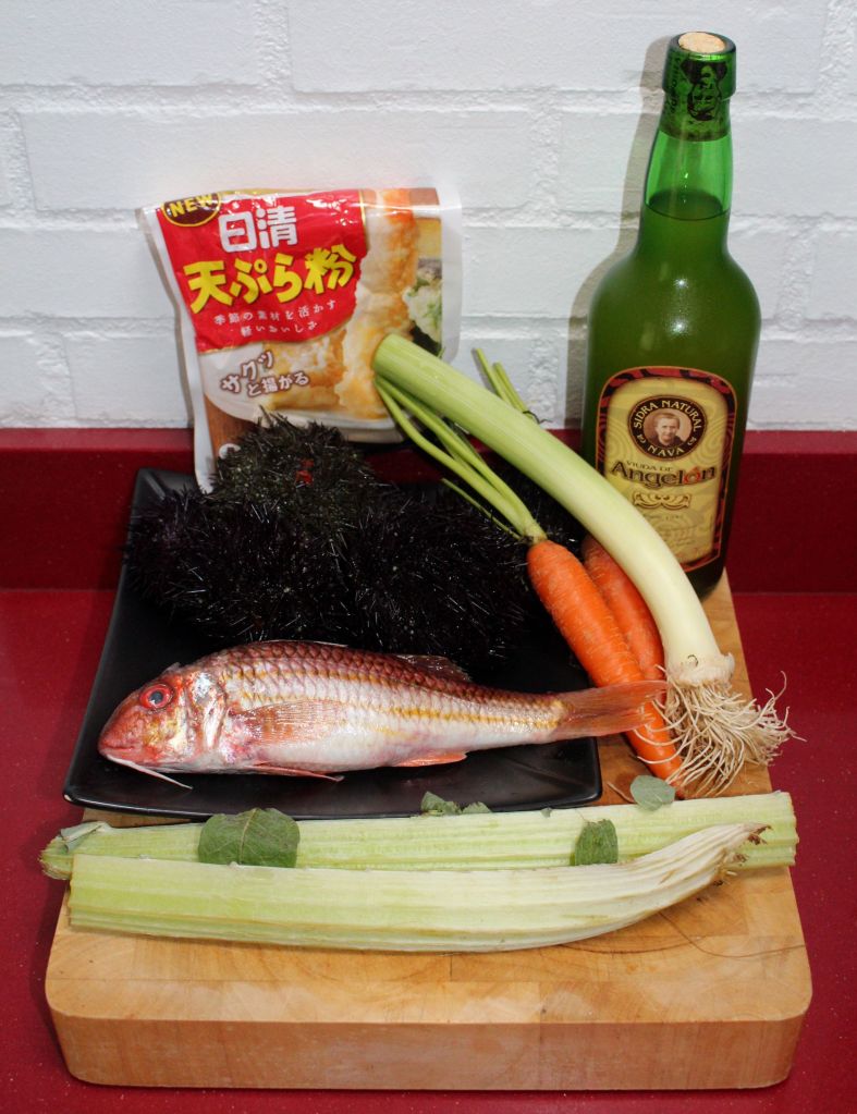 salmonetes Berasategui con crema de oricios y cardo