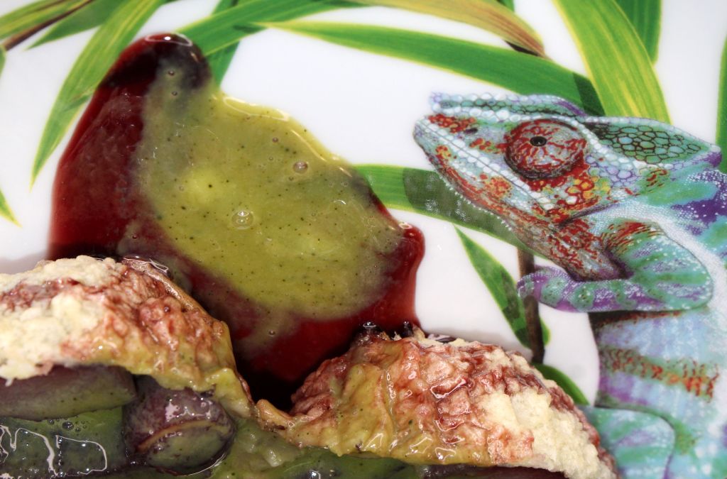 Peras rellenas en tempura