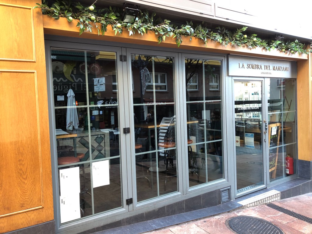 La Sombra del Manzano