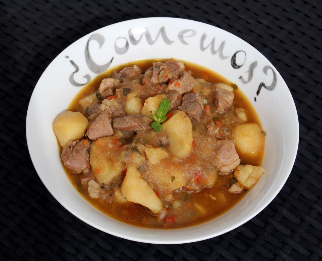Guiso de cordero a la hierbabuena
