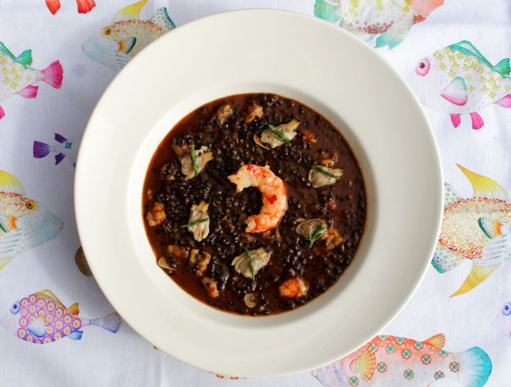 Lentejas Beluga con Marisco
