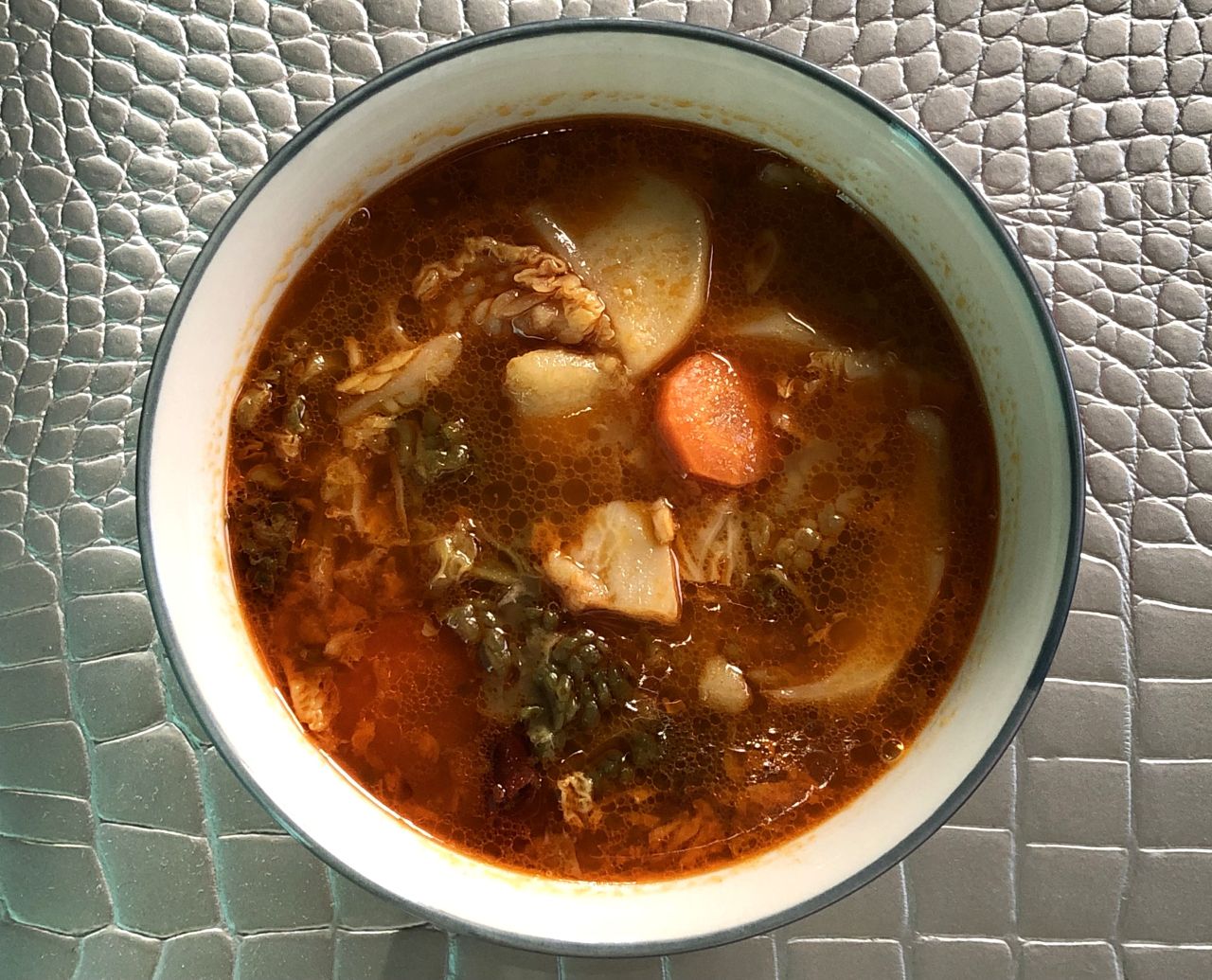 Guiso de repollo con patatas