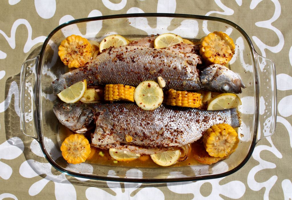 Lubina al pisco sour chileno