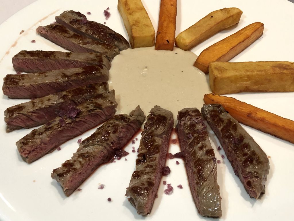 Lomo de vacuno al humo de tomillo