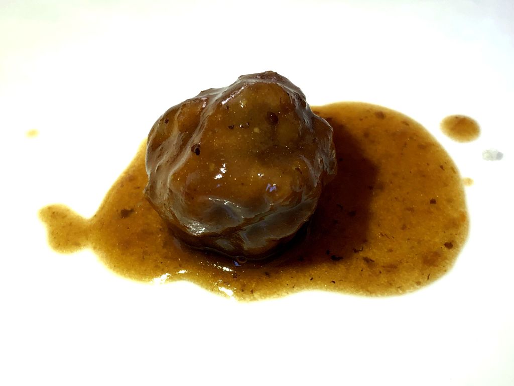 albóndiga de jabalí