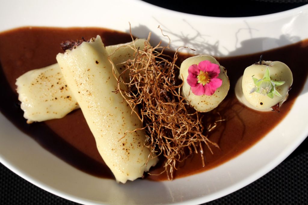 Canelones de rabo de toro