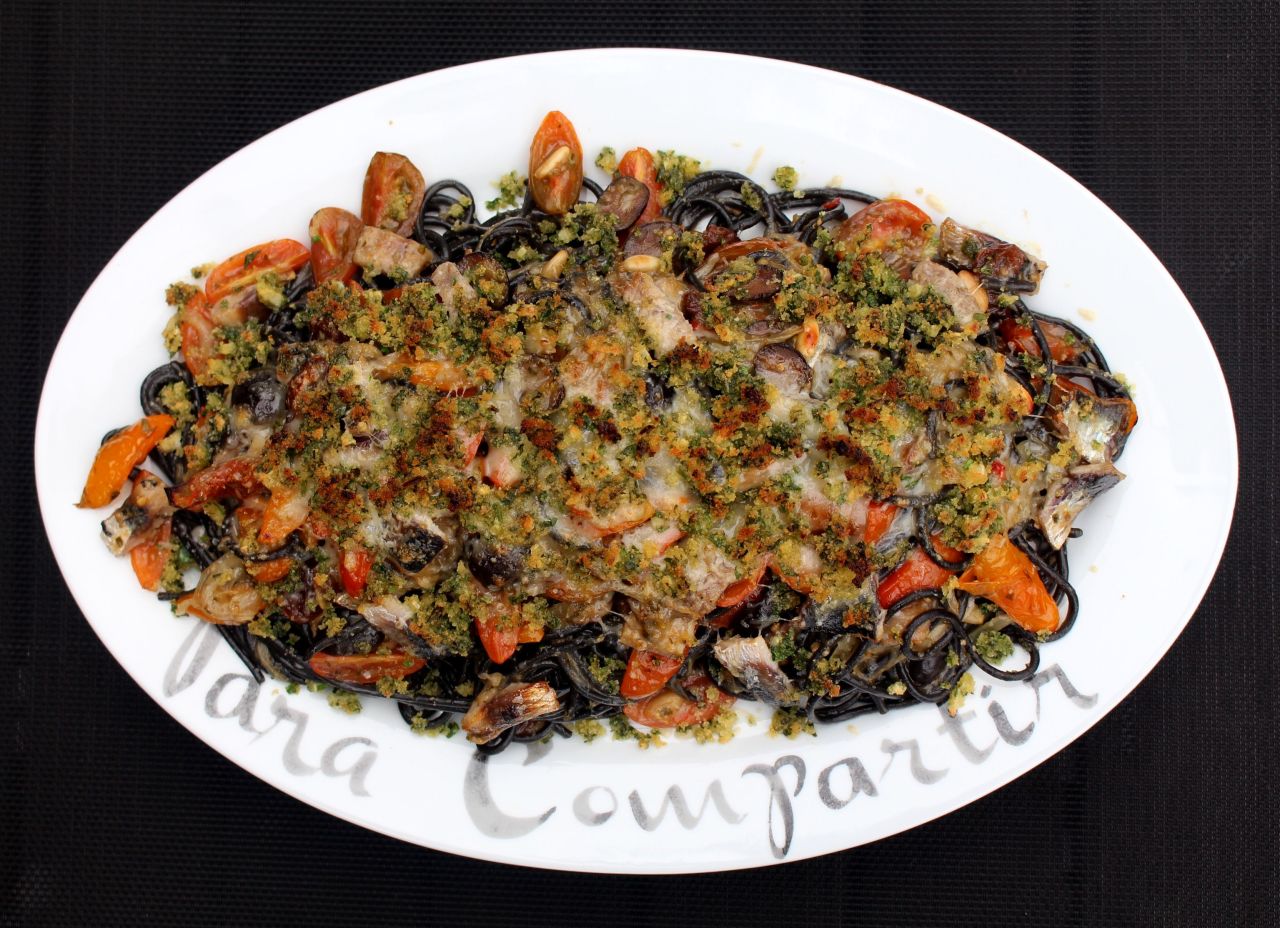 Pasta con le sarde (sardinas)