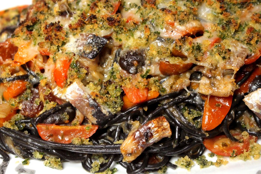 Pasta con le sarde (sardinas)