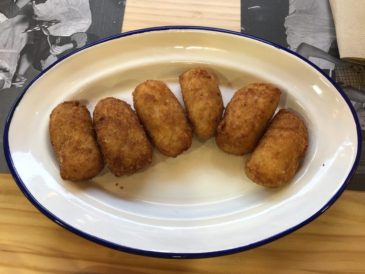 Croquetas de gambones al ajillo