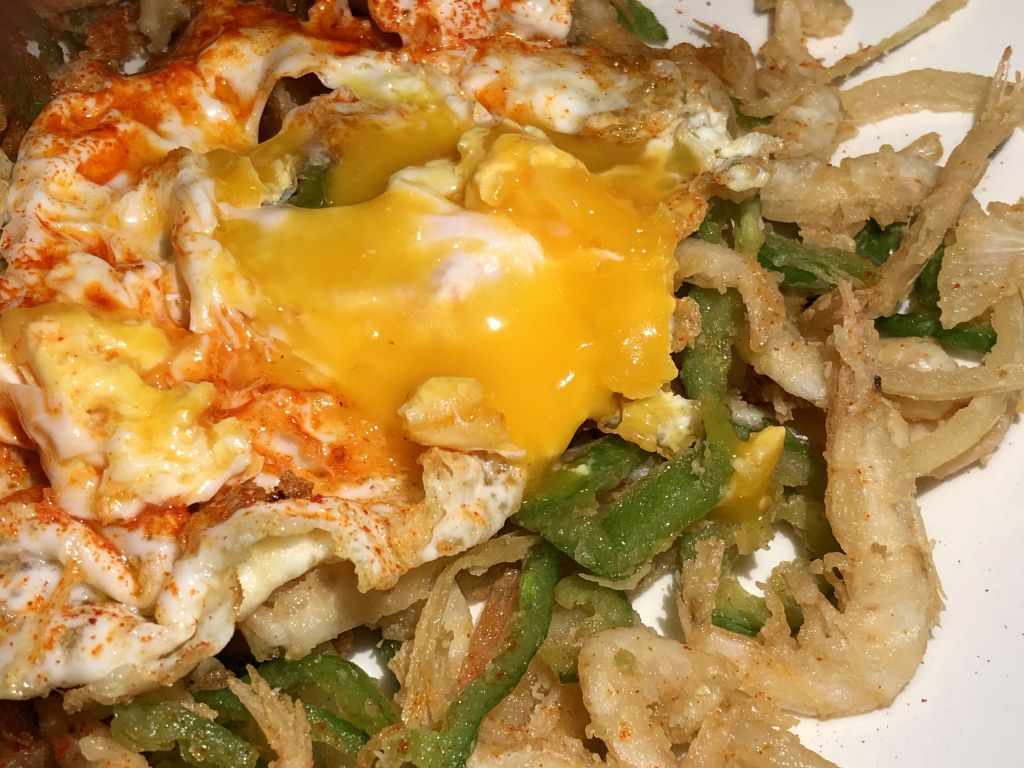 Gamba cristal con huevos