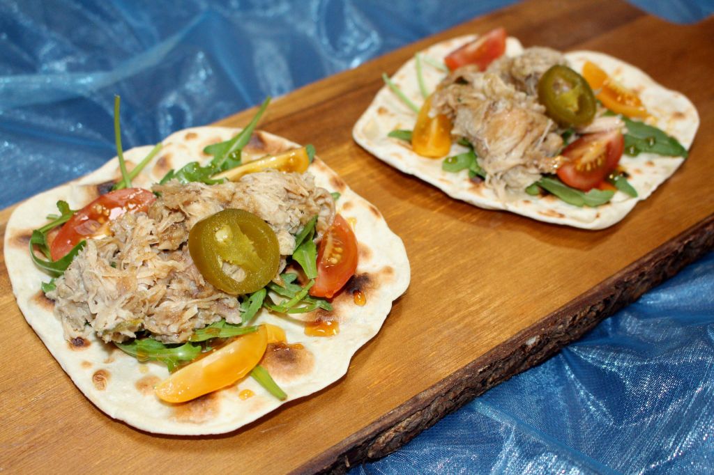 Tacos de Conejo a la Mostaza, Romero y Miel