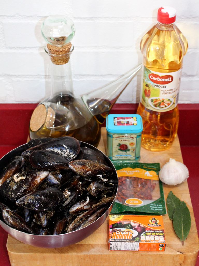 Mejillones en Escabeche de Achiote