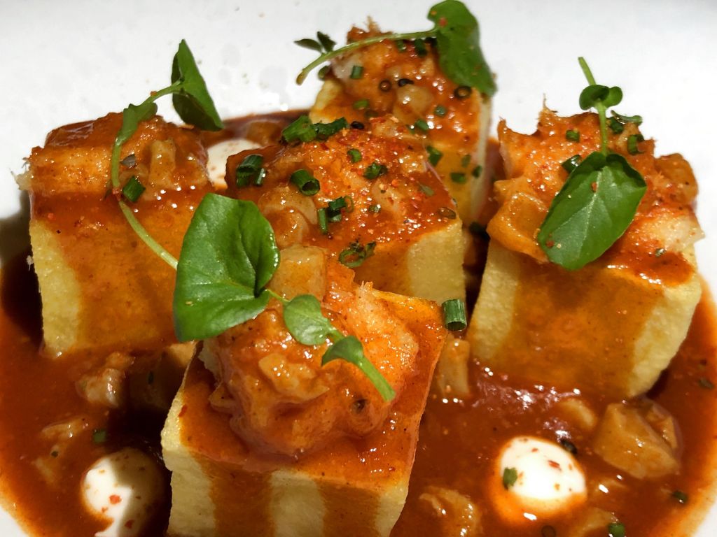 Bravas con Bacalao