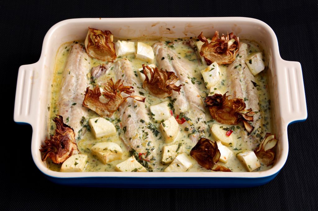 Caballa con Yuca, Coco y Alcachofa