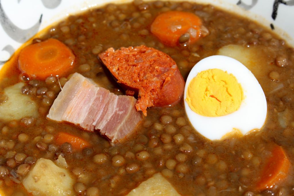 Lentejas con Chorizo