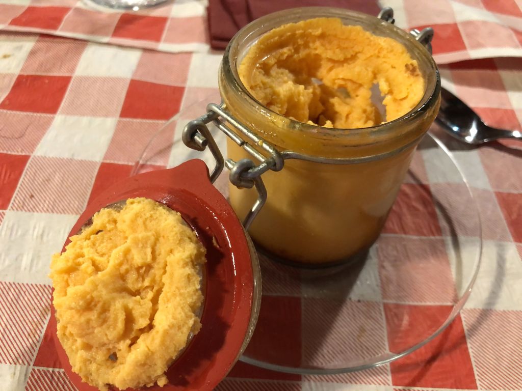 Tarta de Afuega'l Pitu Roxu