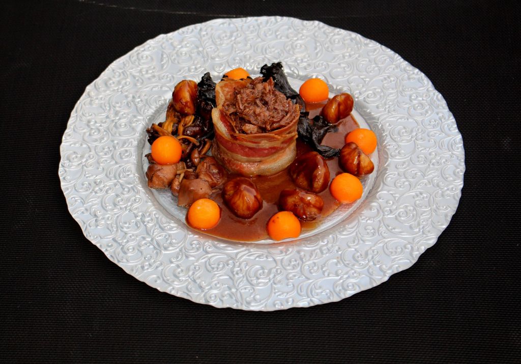 Carrilleras, Setas, Castañas, Calabaza y Panceta