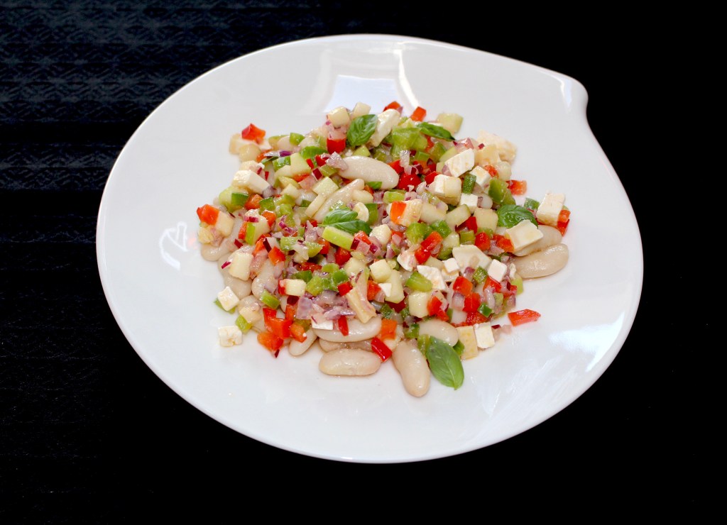 Ensalada de Fabes con Vinagreta de Manzana y Afuega'l Pitu