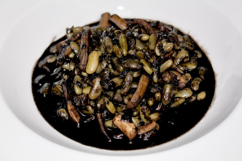 Verdinas con Calamares en su Tinta