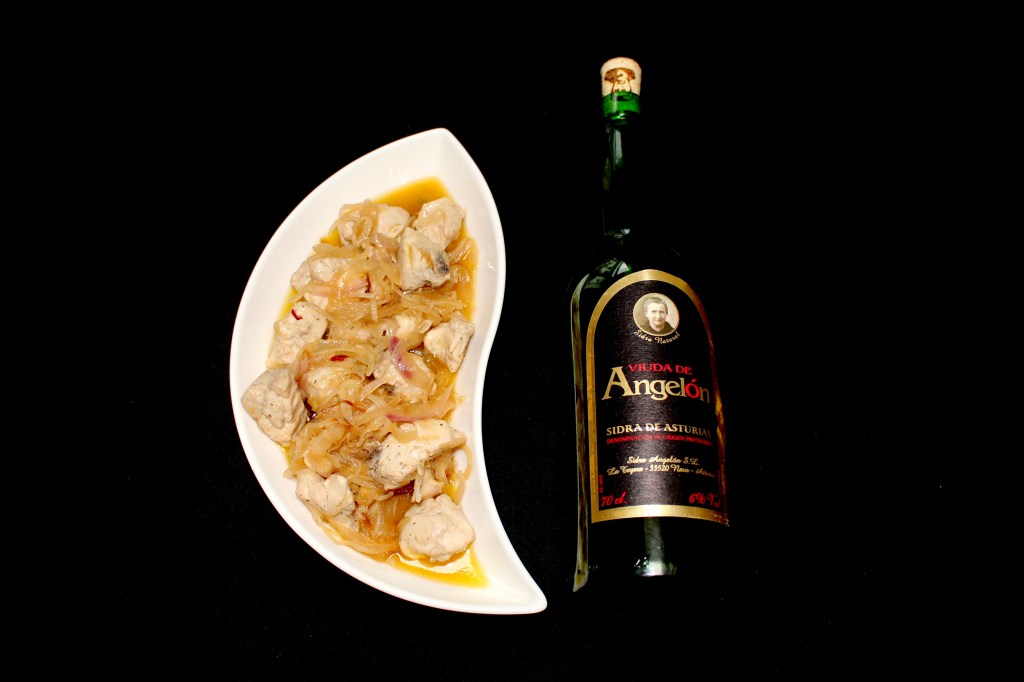 Bonito Encebollado a la Sidra