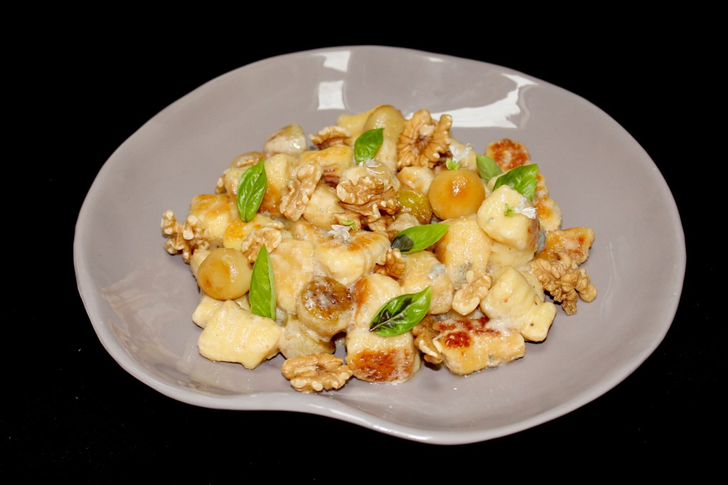 Gnocchis con Gorgonzola, Pera y Nueces