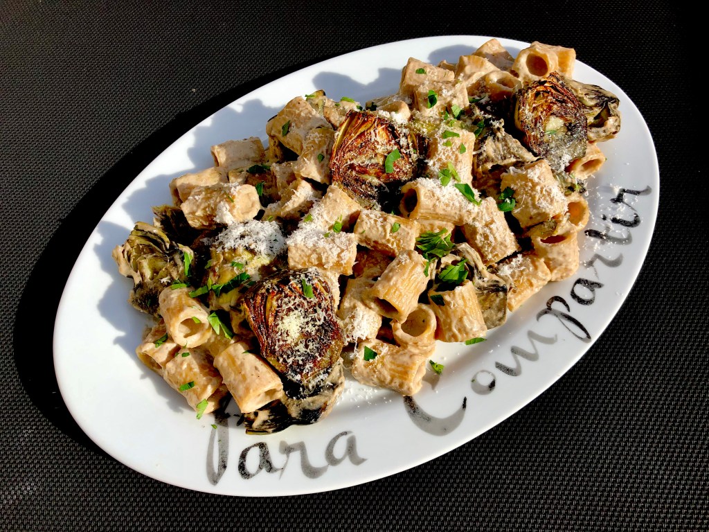 Pasta con Alcachofas y Setas