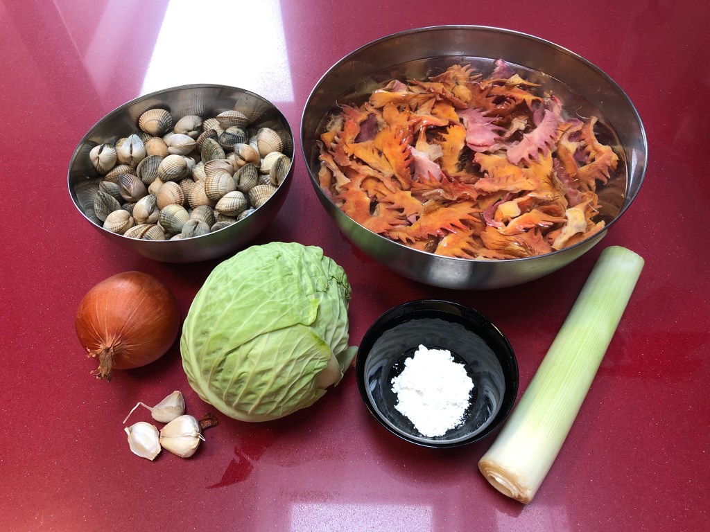 Crestas con Verdura y Berberechos